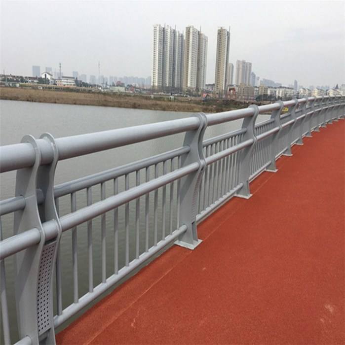 桥梁护栏