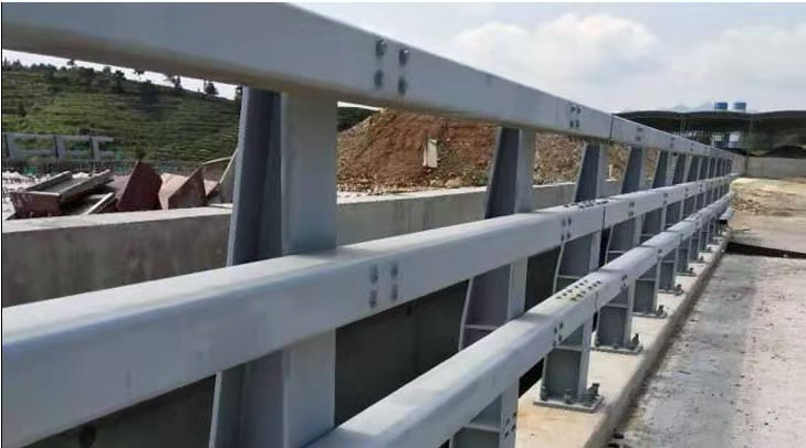 防撞护栏